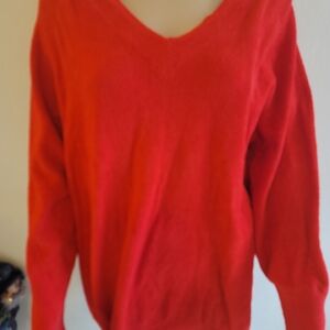 Elegant Red V-Neck Sweater for Women